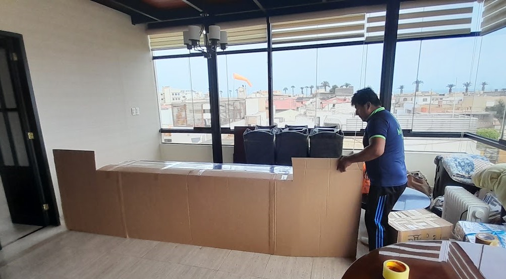 Embalaje profesional de muebles en propiedad de Barranco