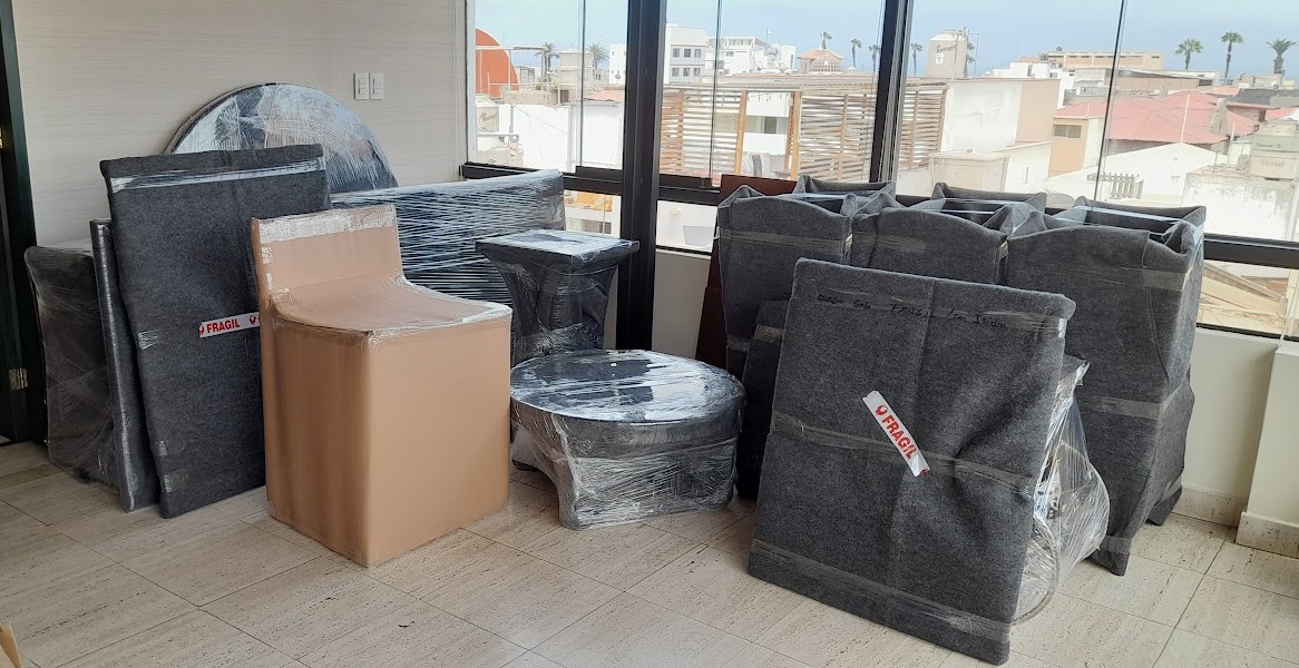 Equipo capacitado en traslado de estudio artístico