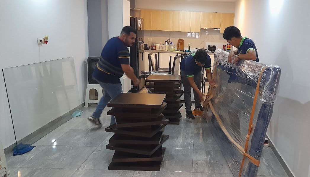 Personal capacitado en mudanza de local comercial en Surquillo